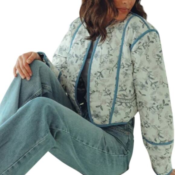 Alter Ego Fashions S Perri Quilted Reversible Jacket Blue Floral Hipster Cottage - Picture 10 of 10